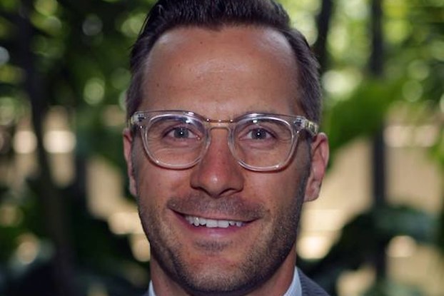 Headshot Shawn Dubravac