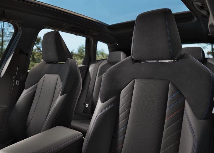 2025 BMW X3 Luxury Interior Features