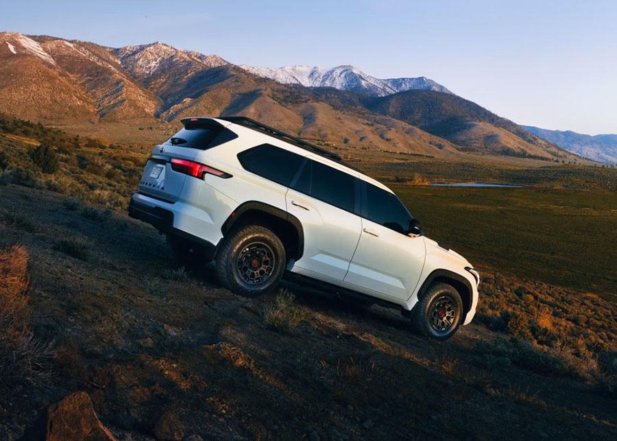 Toyota Sequoia Performance Features