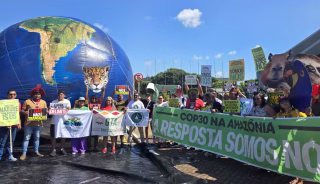 Protesto em Belém realizado diante de onde será a Blue Zone