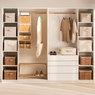 Ganchos y organizadores para clóset