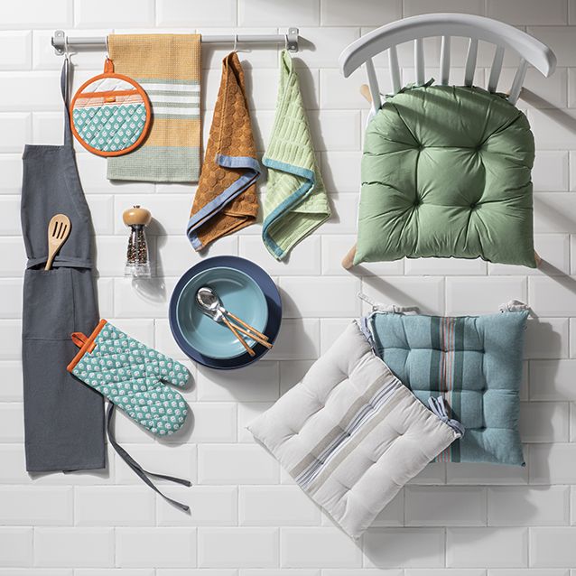 Delantales, guantes y cojines de silla