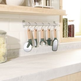 Organizadores de muro y perchas