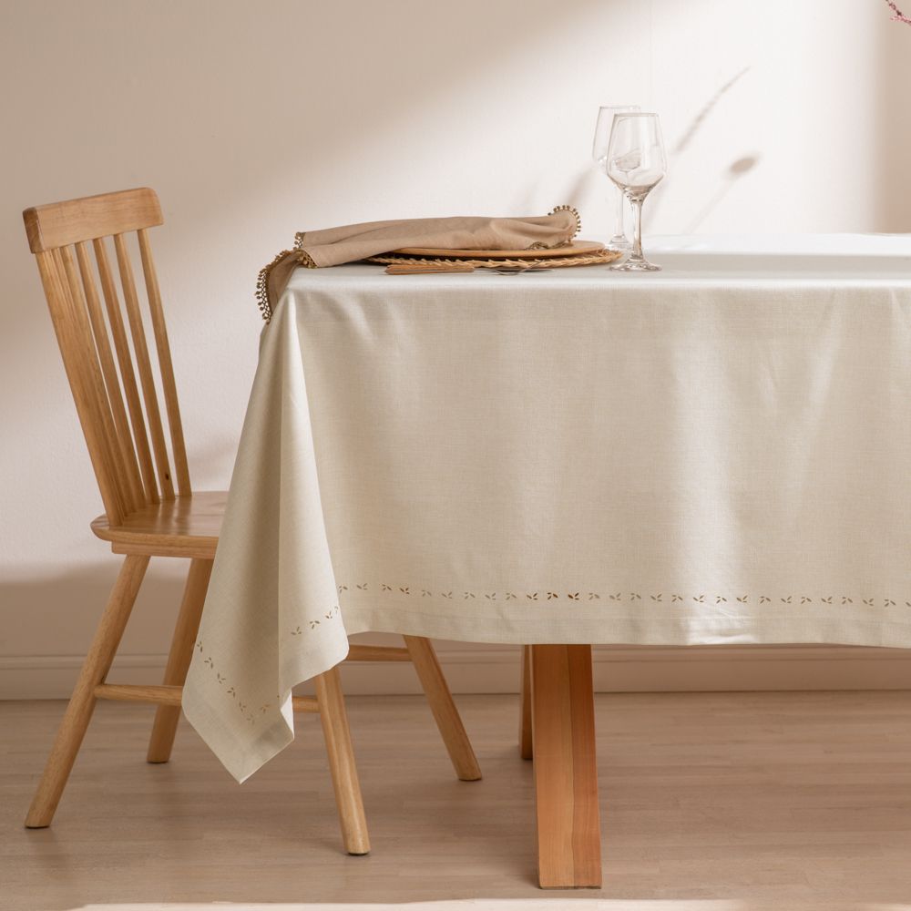 Mantel con diseño prepicado 160x240 cm