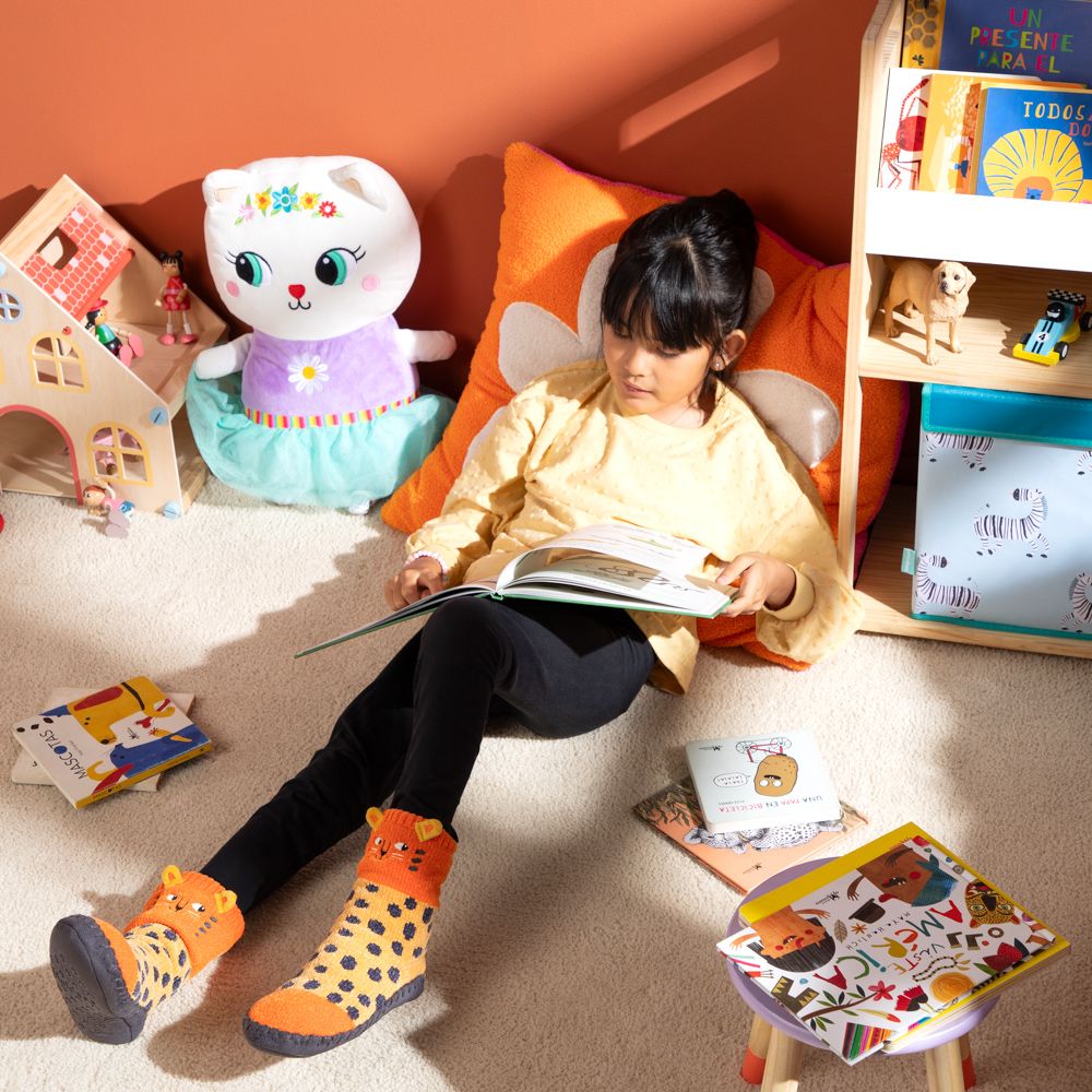 Calcetas tejidas cordero infantil con suela 20.5 cm