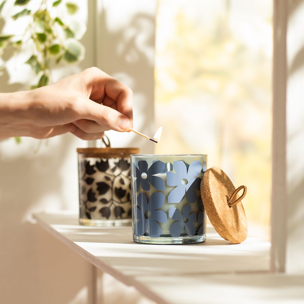 Vela de vidrio y tapa de corcho vainilla coco 8x9 cm