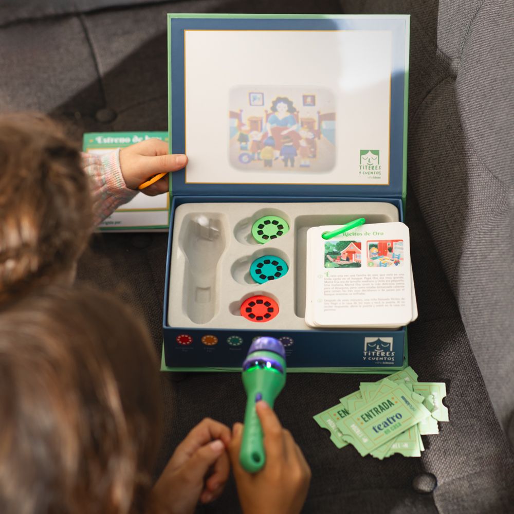 Proyector de cuentos con cuentos clásicos