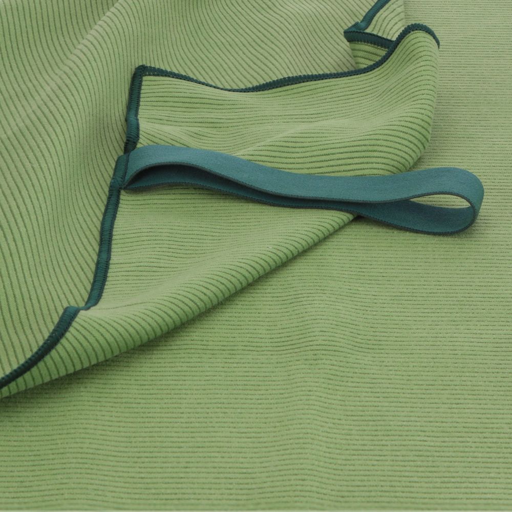 Toalla de microfibra con elástico 70x140 cm