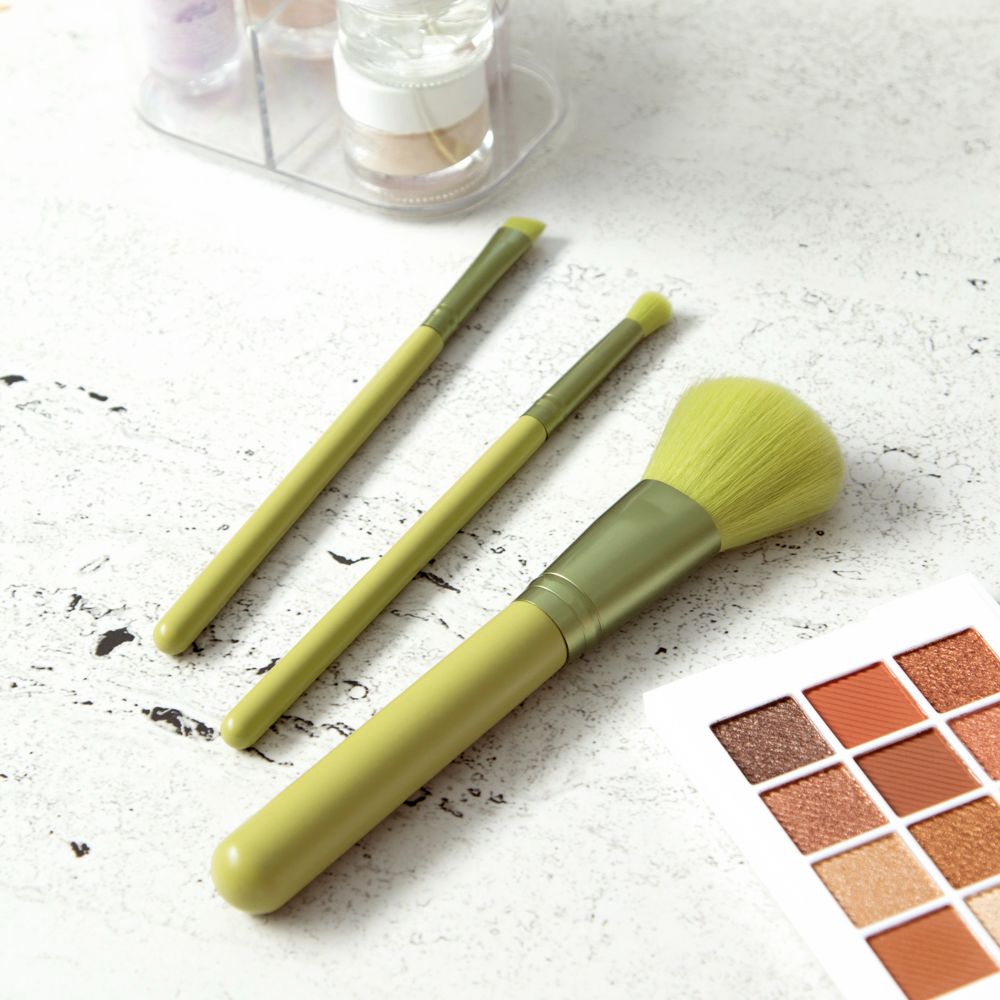 Set de 3 brochas de maquillaje