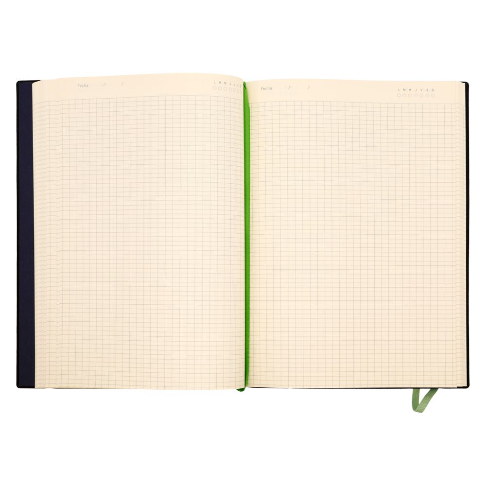 Libreta 120 hojas con cuadrícula 18x1.5x24 cm