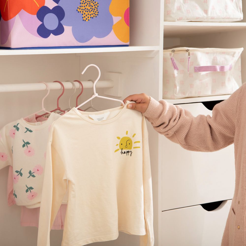 Set de 6 ganchos para ropa infantil