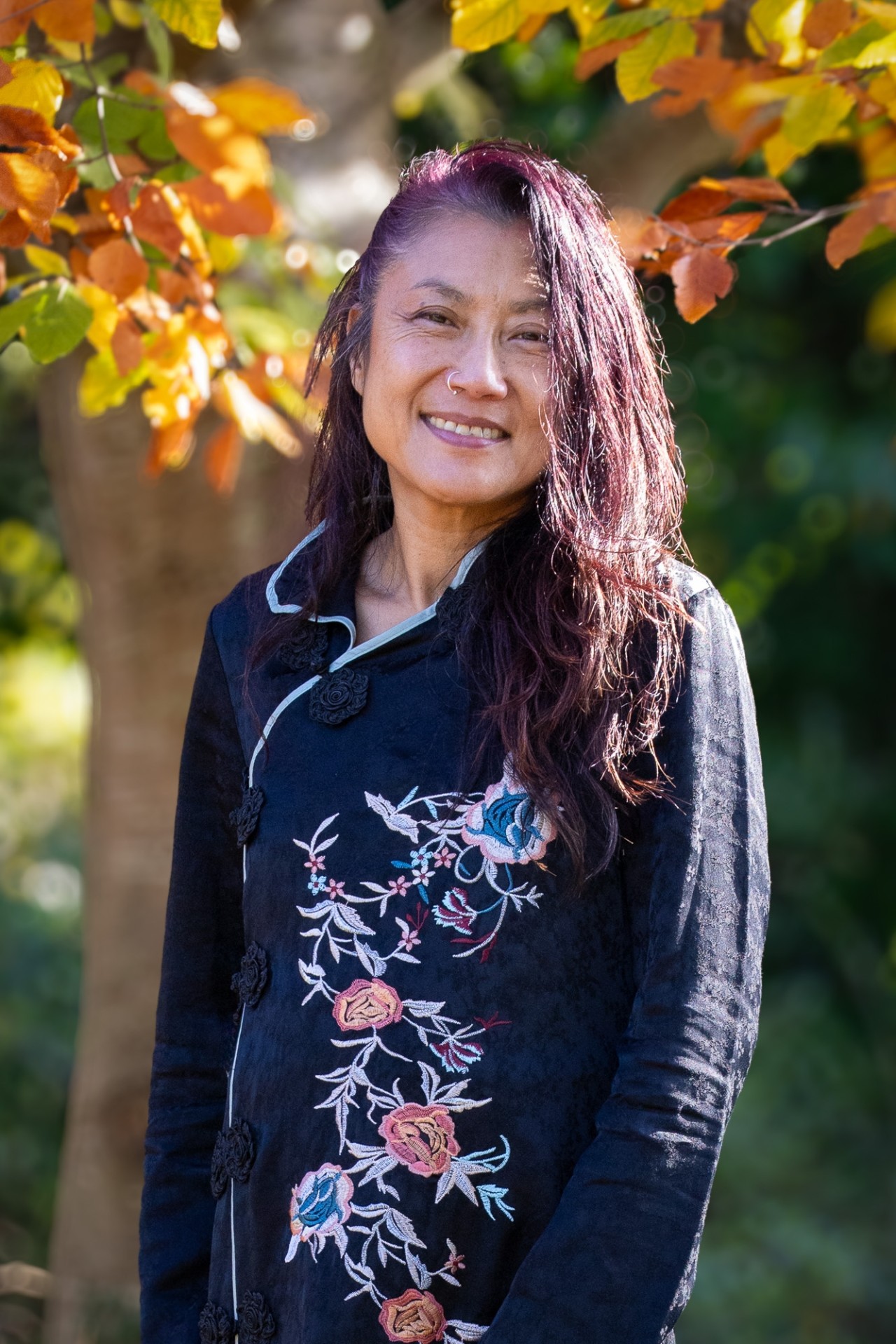 helene su of niio dance, conscious embodied coaching and visionary somatic dance