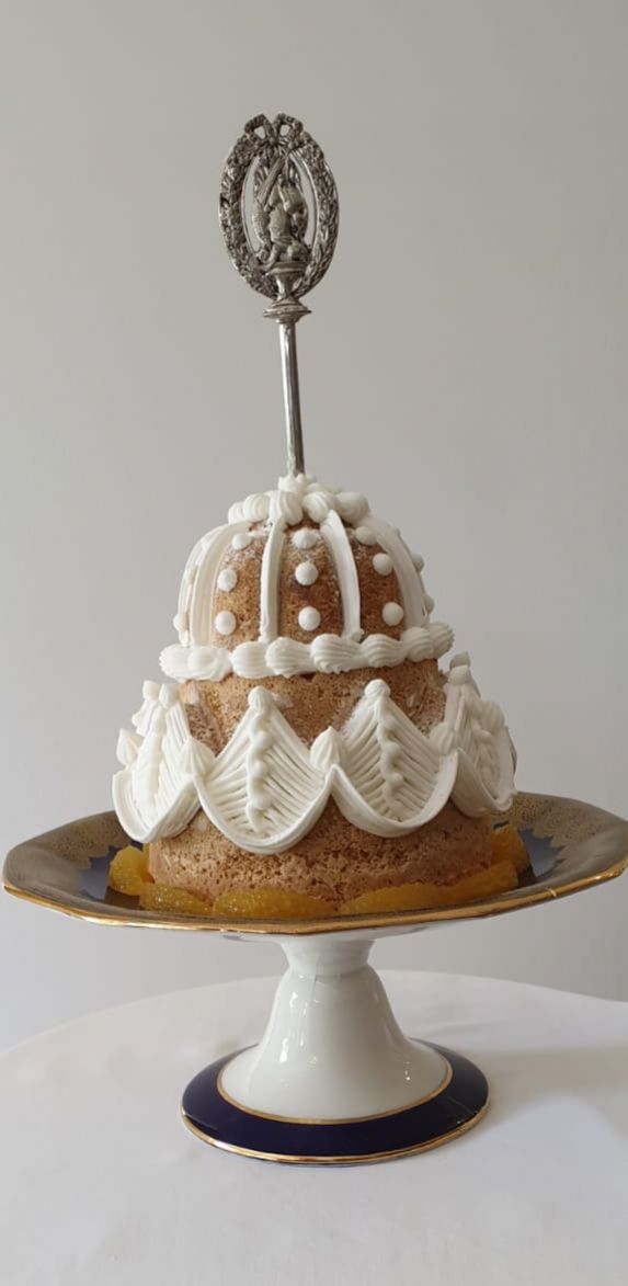 ENGLISH HERITAGE: MRS AVIS CROCOMBE COOKERY BOOK