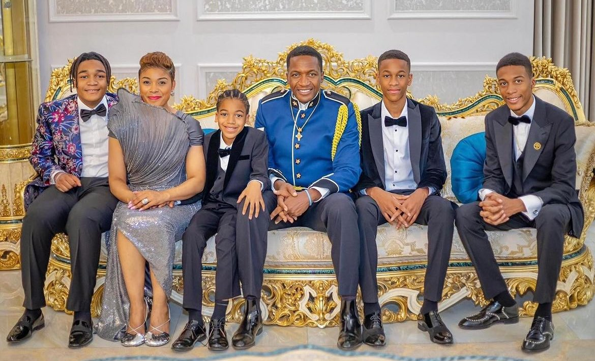 Uebert Angel