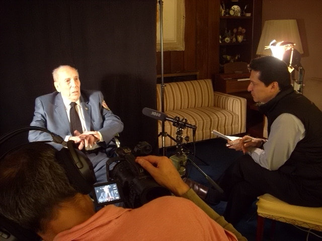 ENTREVISTA A PERSONAJE DURANTE DOCUMENTAL