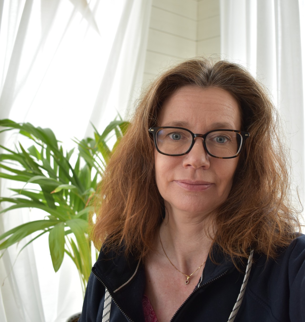 Anna -Ayurvediska hälsovägledare, massageterapeut, yogalärare och soundhealer