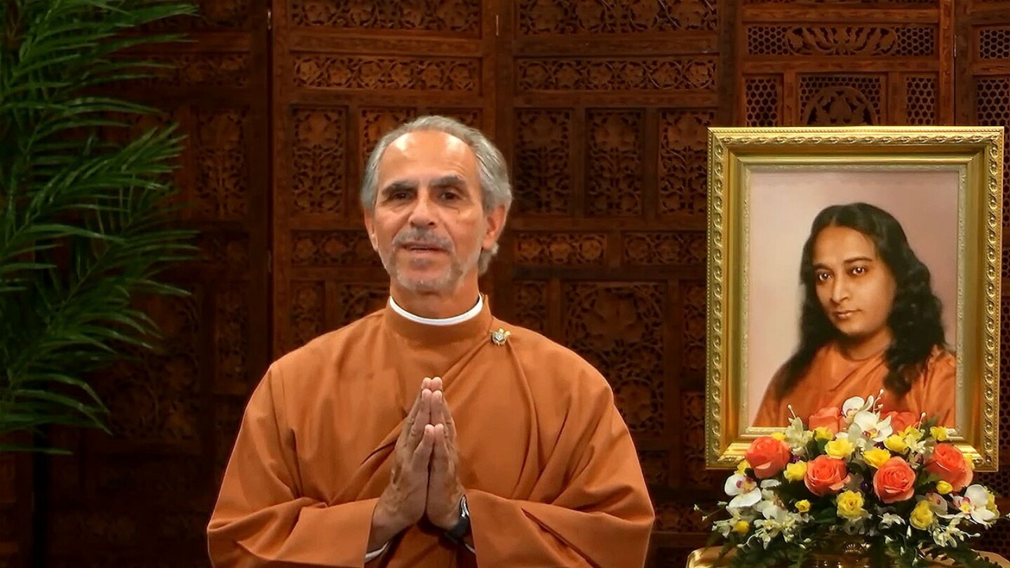 Evening Meditation Led By SRF Monastic Brother Sattvananda