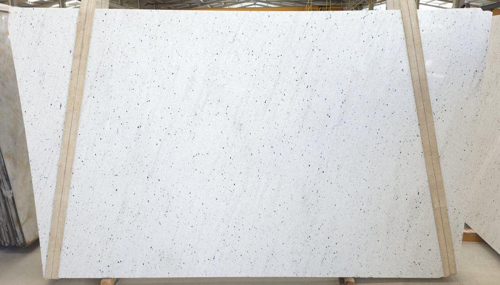 Lote 3125 — Extreme White