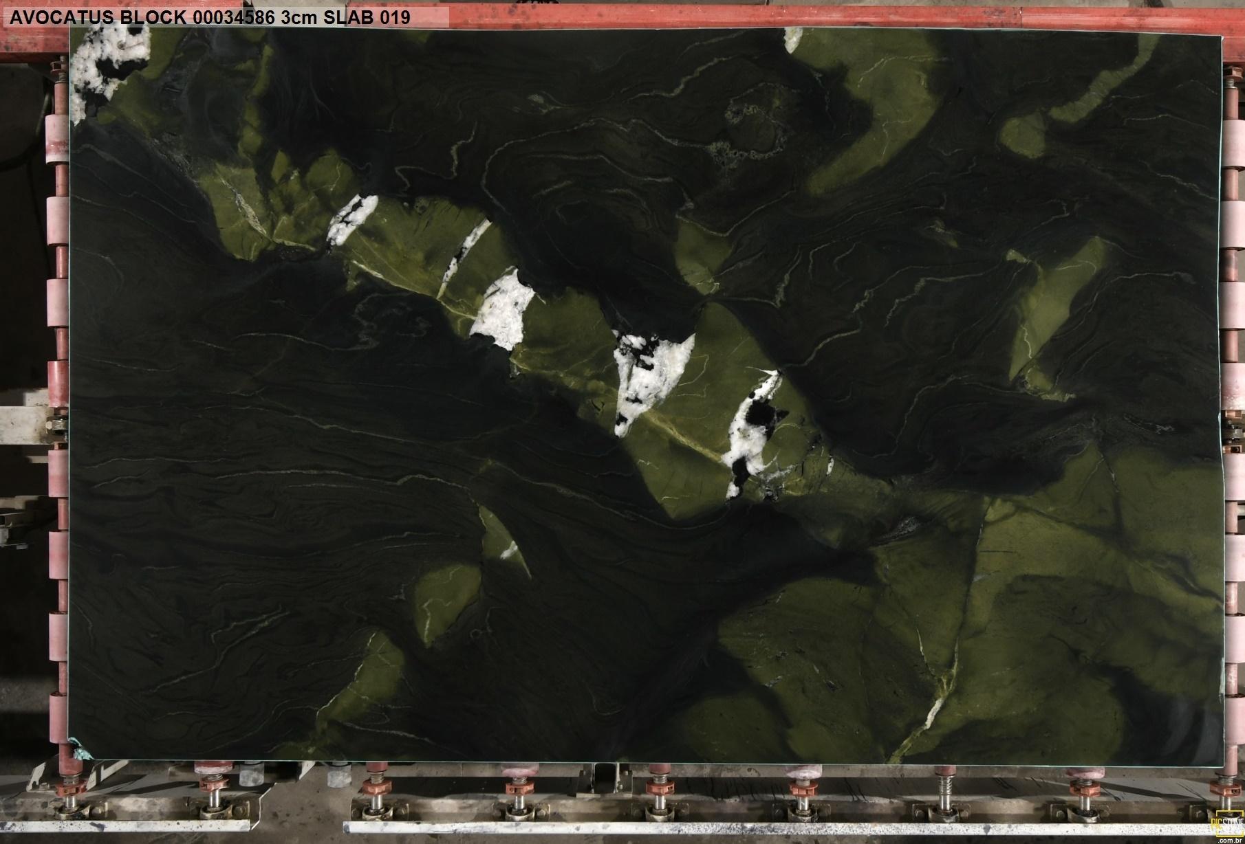 Lote 00034586 — Avocatus Leather Quartzite