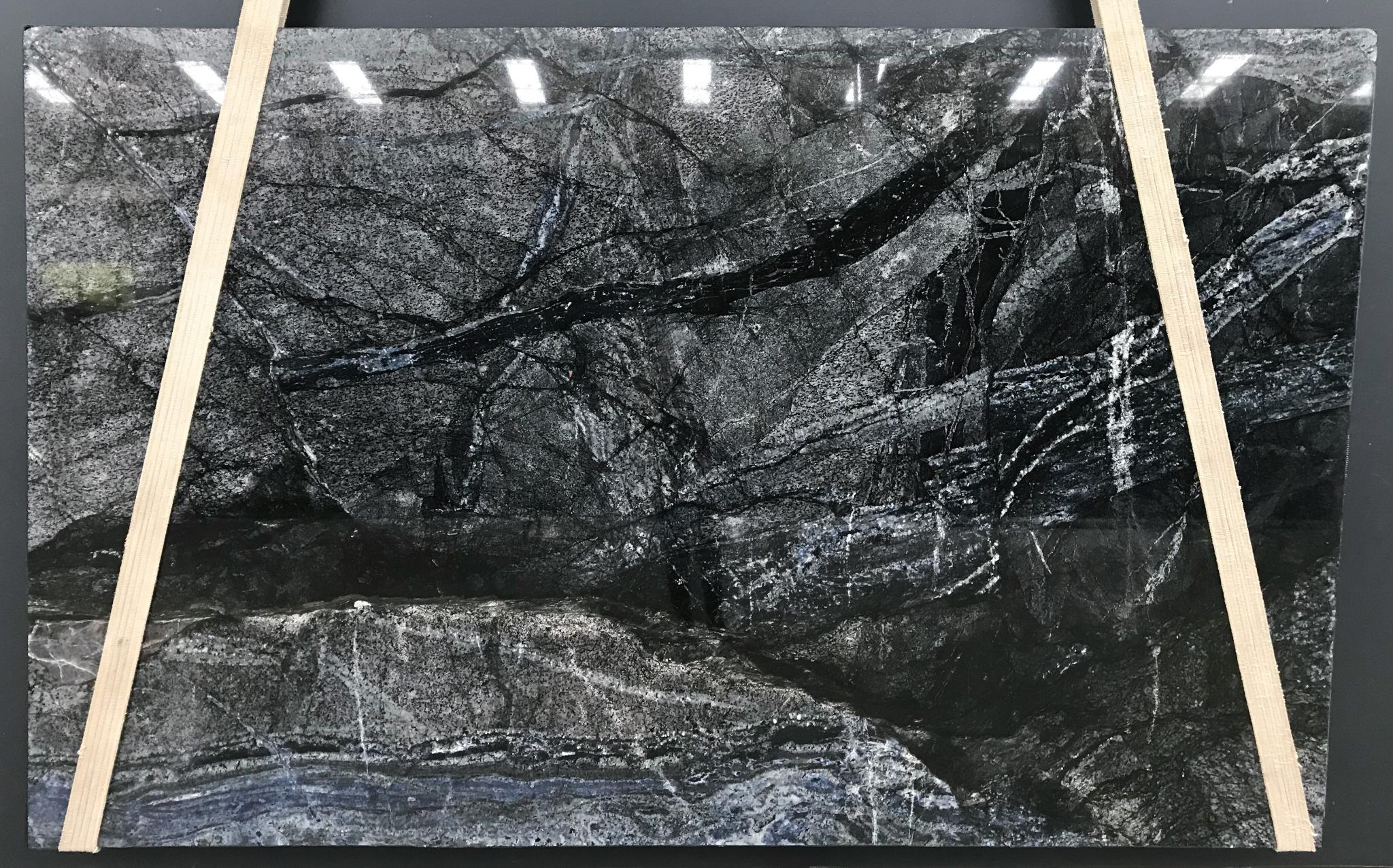 Thumbnail 2 of 2 for Sodalita Nera Quartzite Leather