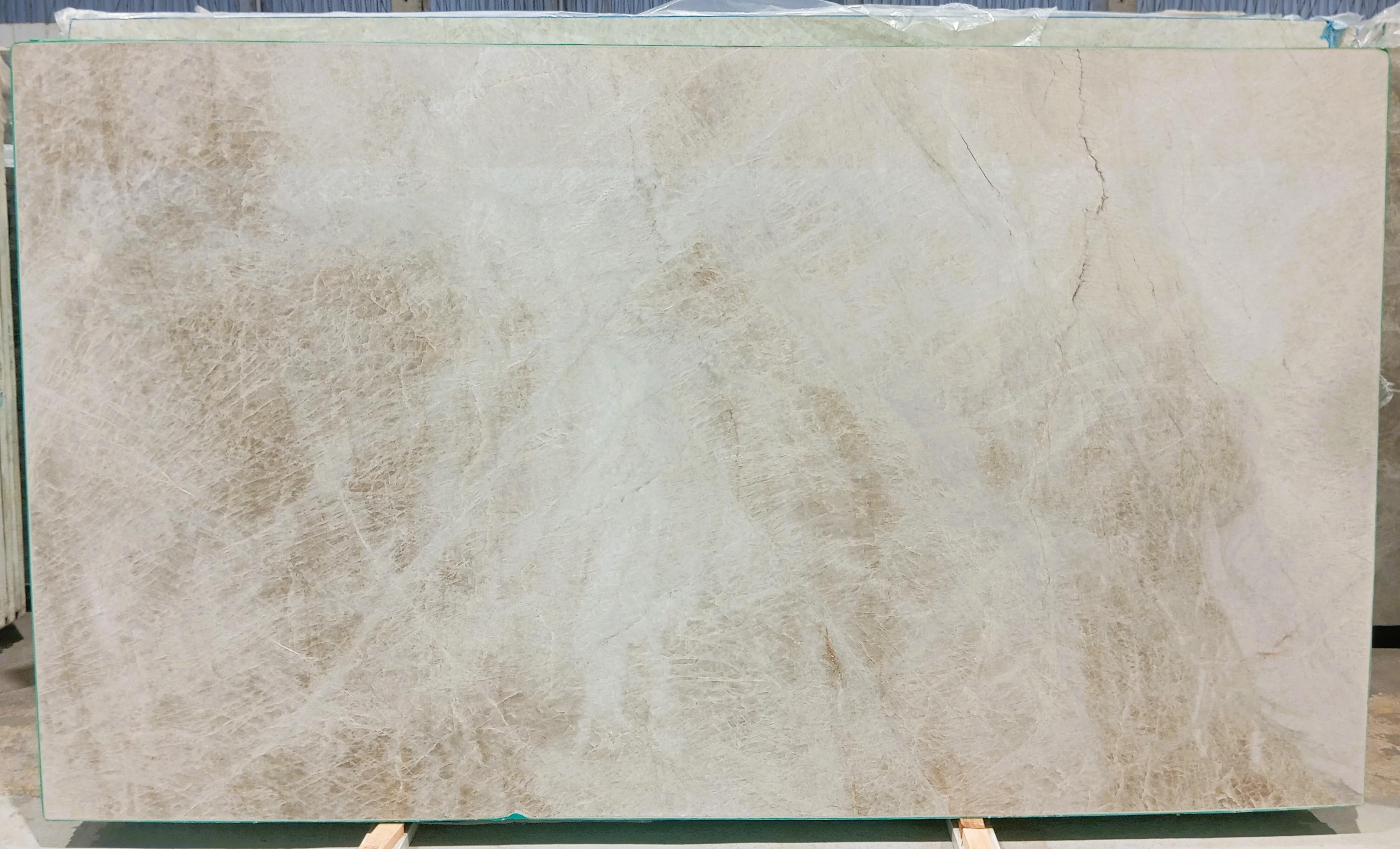 Lote 26167 — Taj Mahal Santana Quartzite