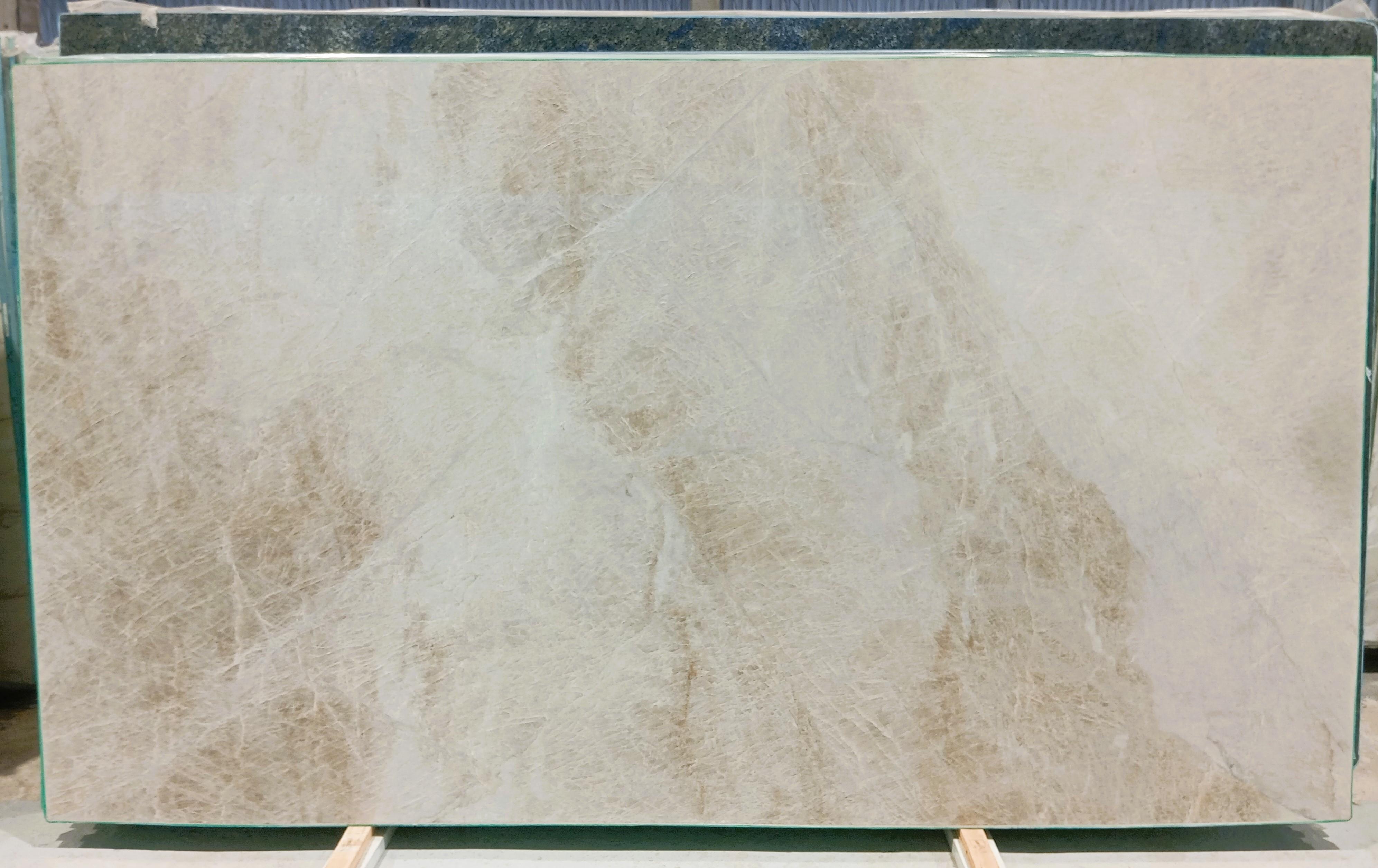 Lote 26167 — Taj Mahal Santana Quartzite