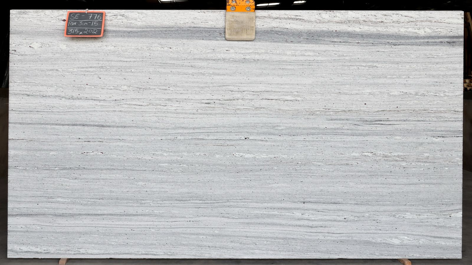 Lote SE776 — River White