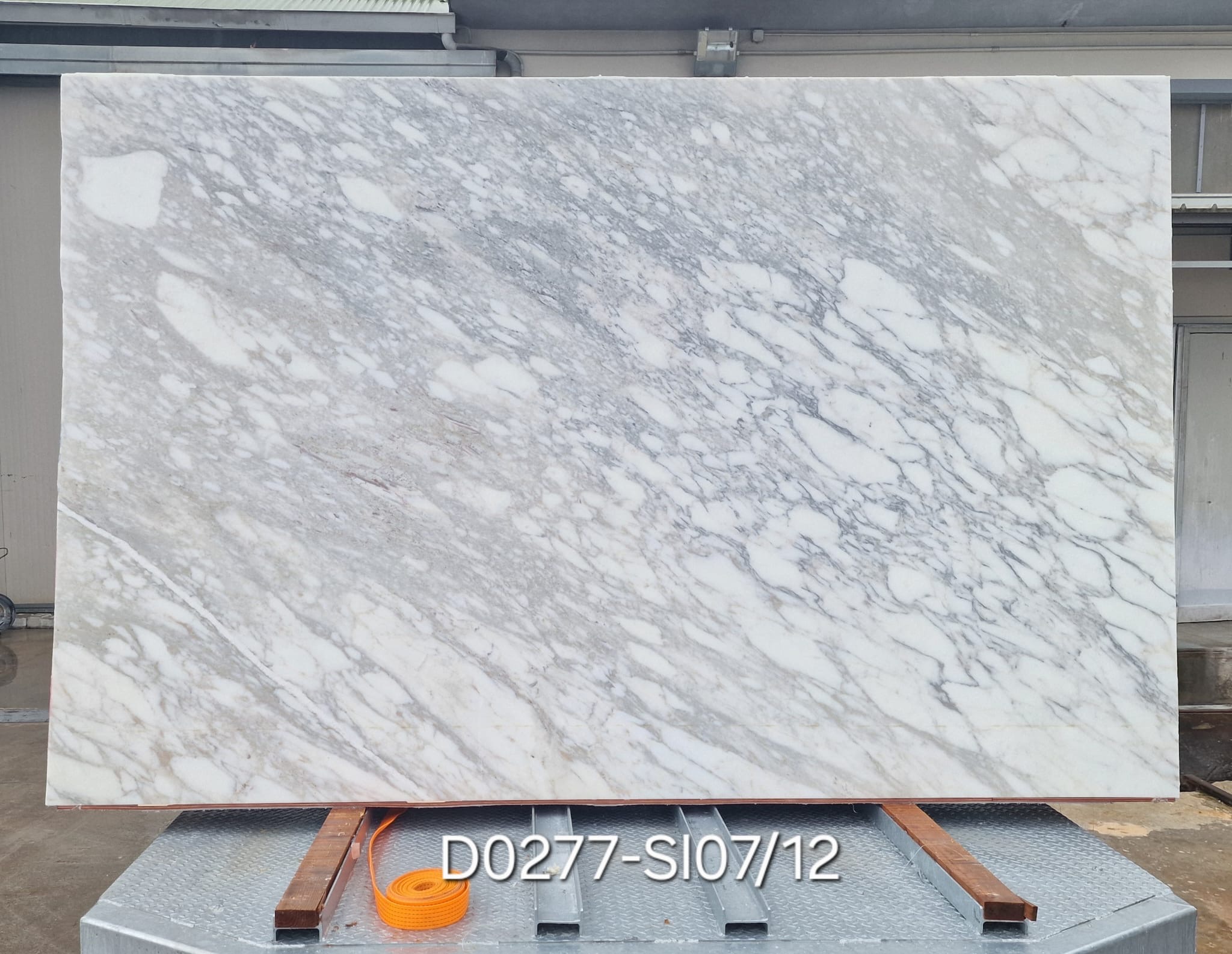 Thumbnail 2 of 2 for Venato Vagli Marble