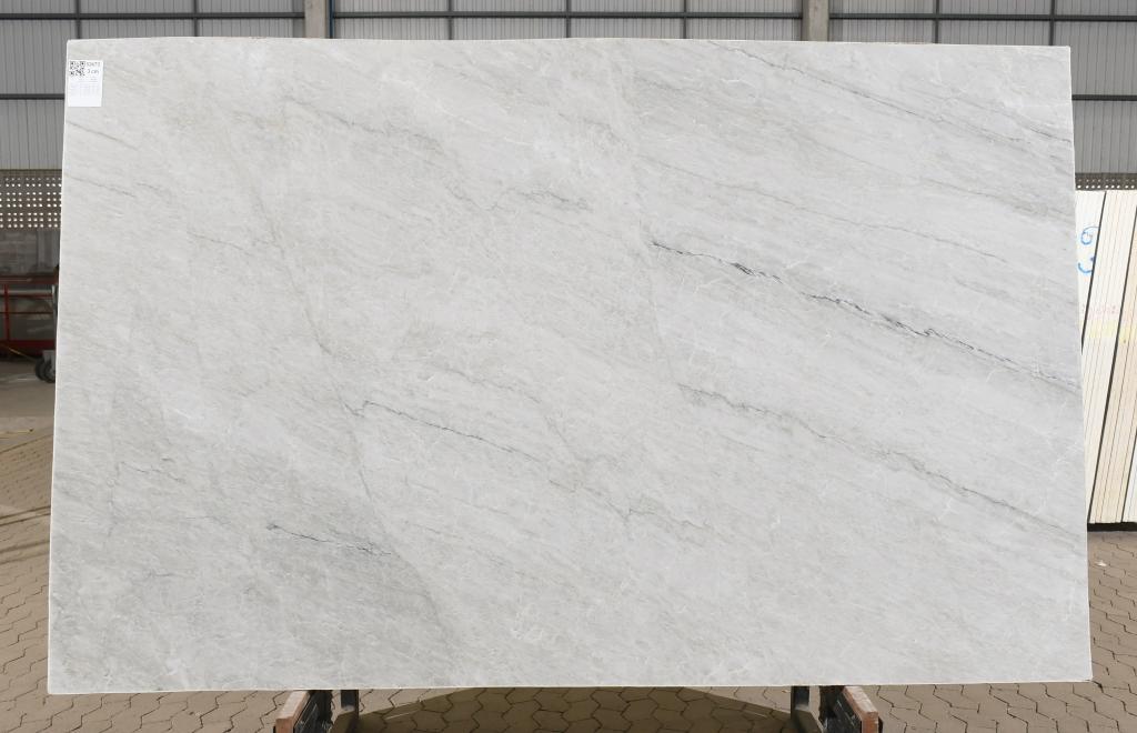 Lote CA016843 — London Sky Quartzite