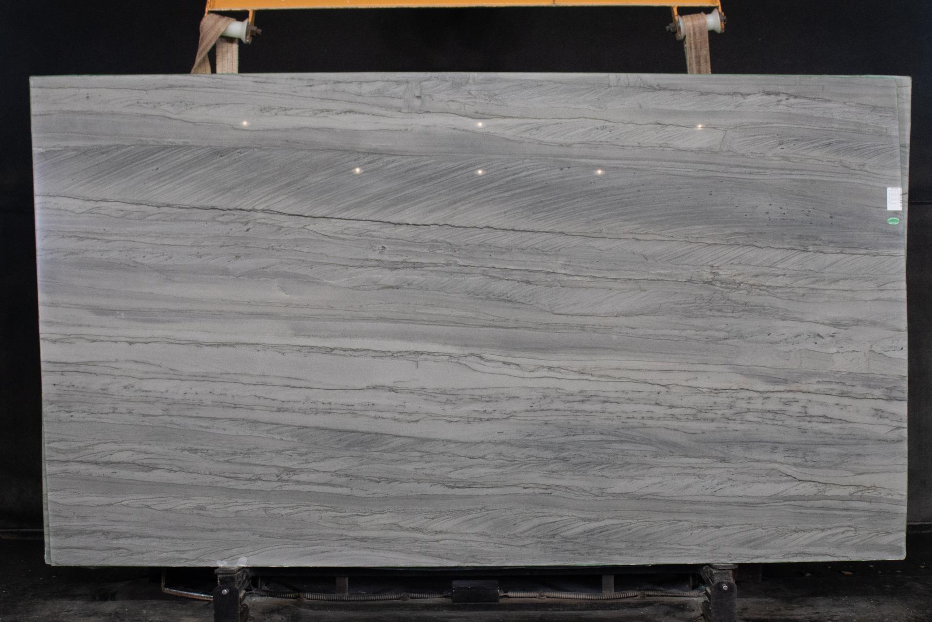 Lote 205790 — Brilliant Grey Leather Quartzite