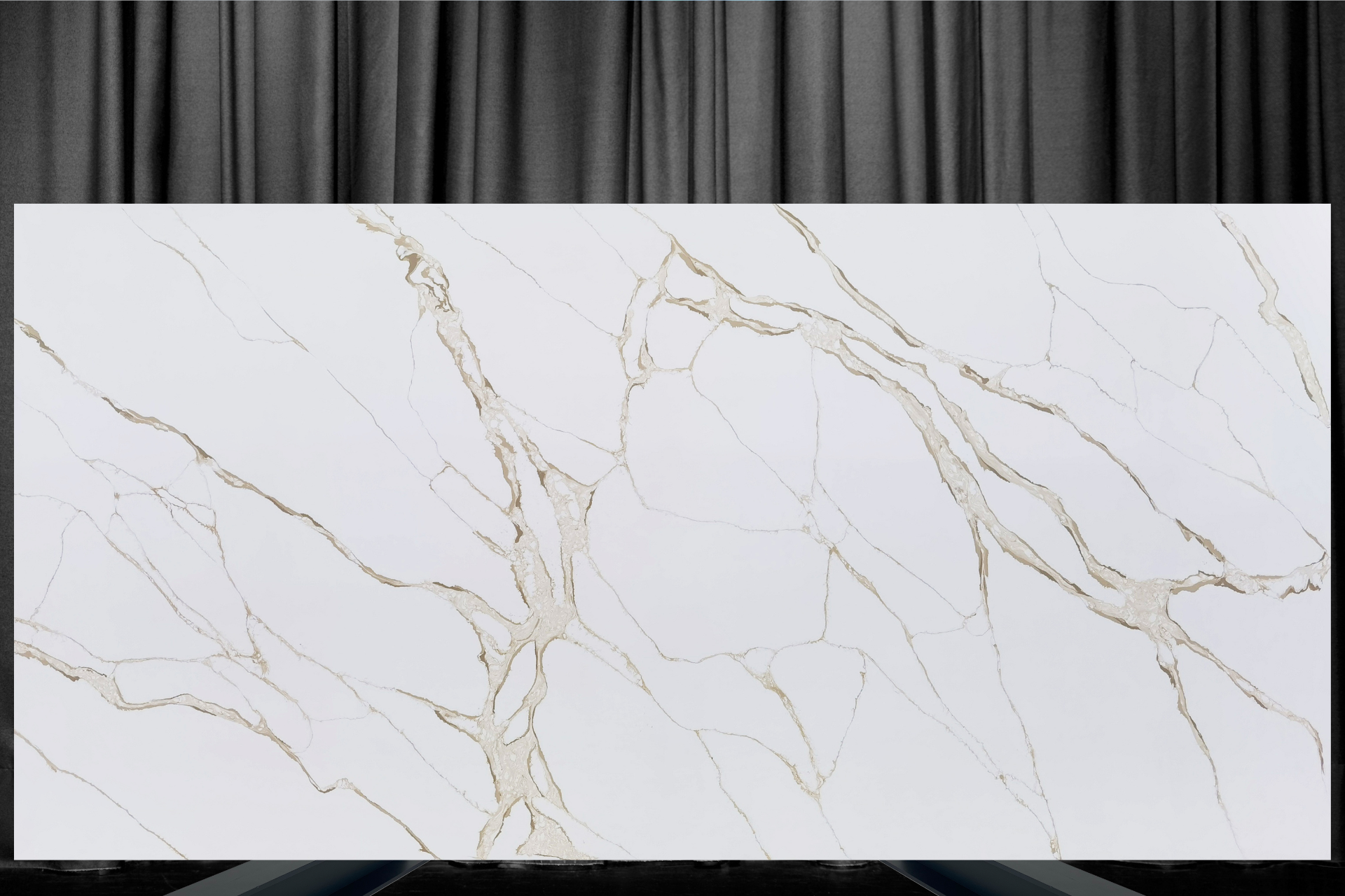 Thumbnail 2 of 2 for CRS - 3CM Calacatta Crema Jumbo Quartz