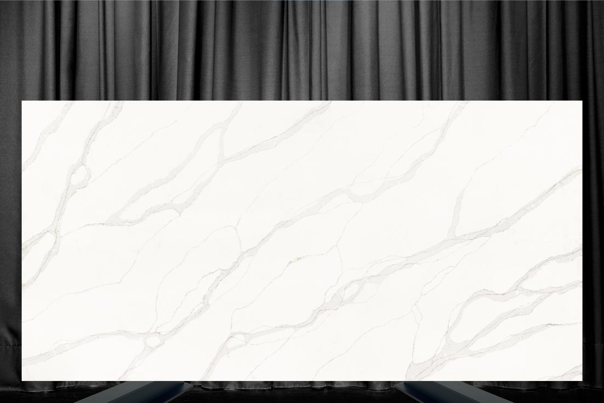 Lot 3945 — 3cm Calacatta Gold Quartz