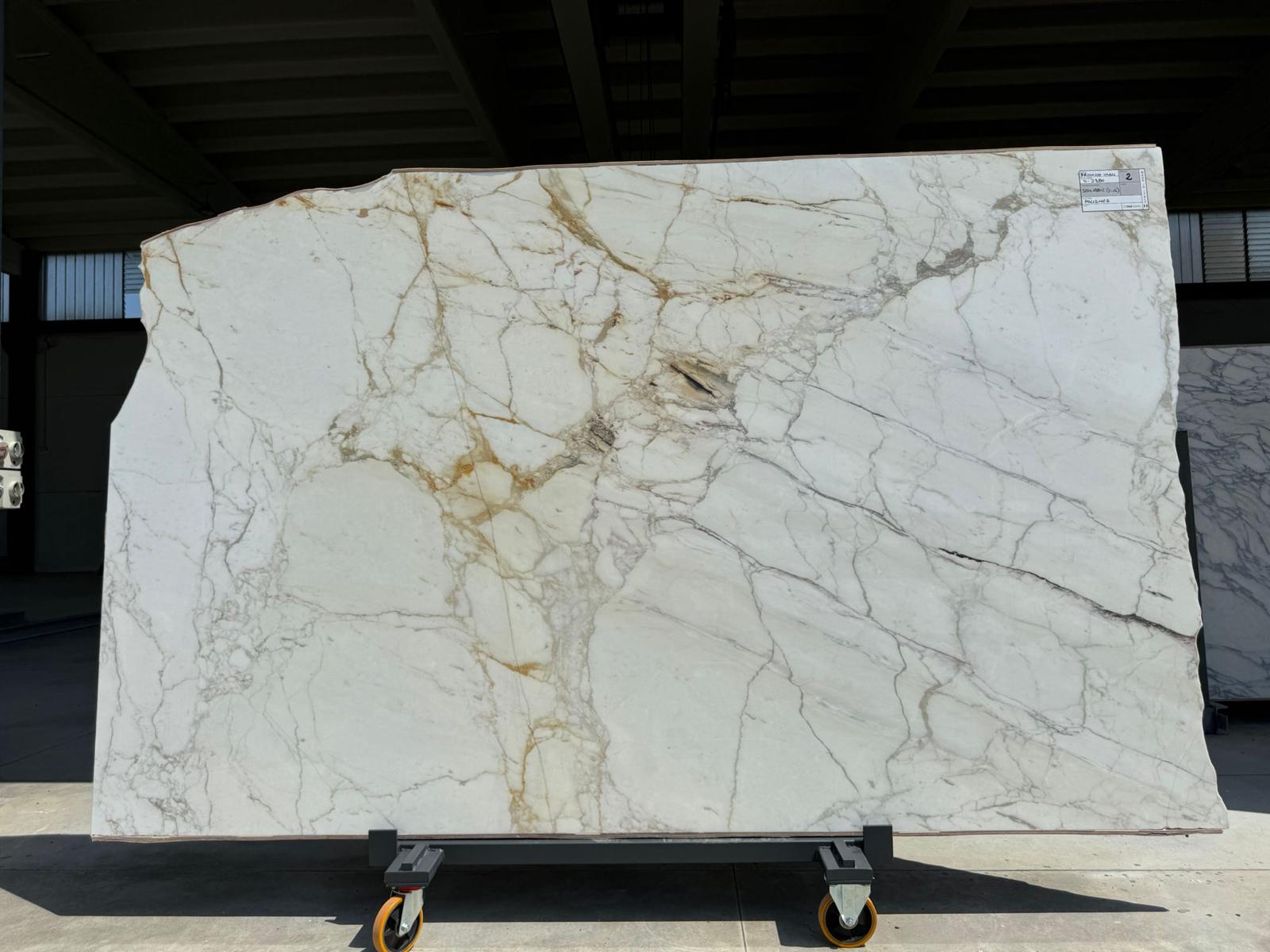 Lot D2380 — Luce Tuscana Marble