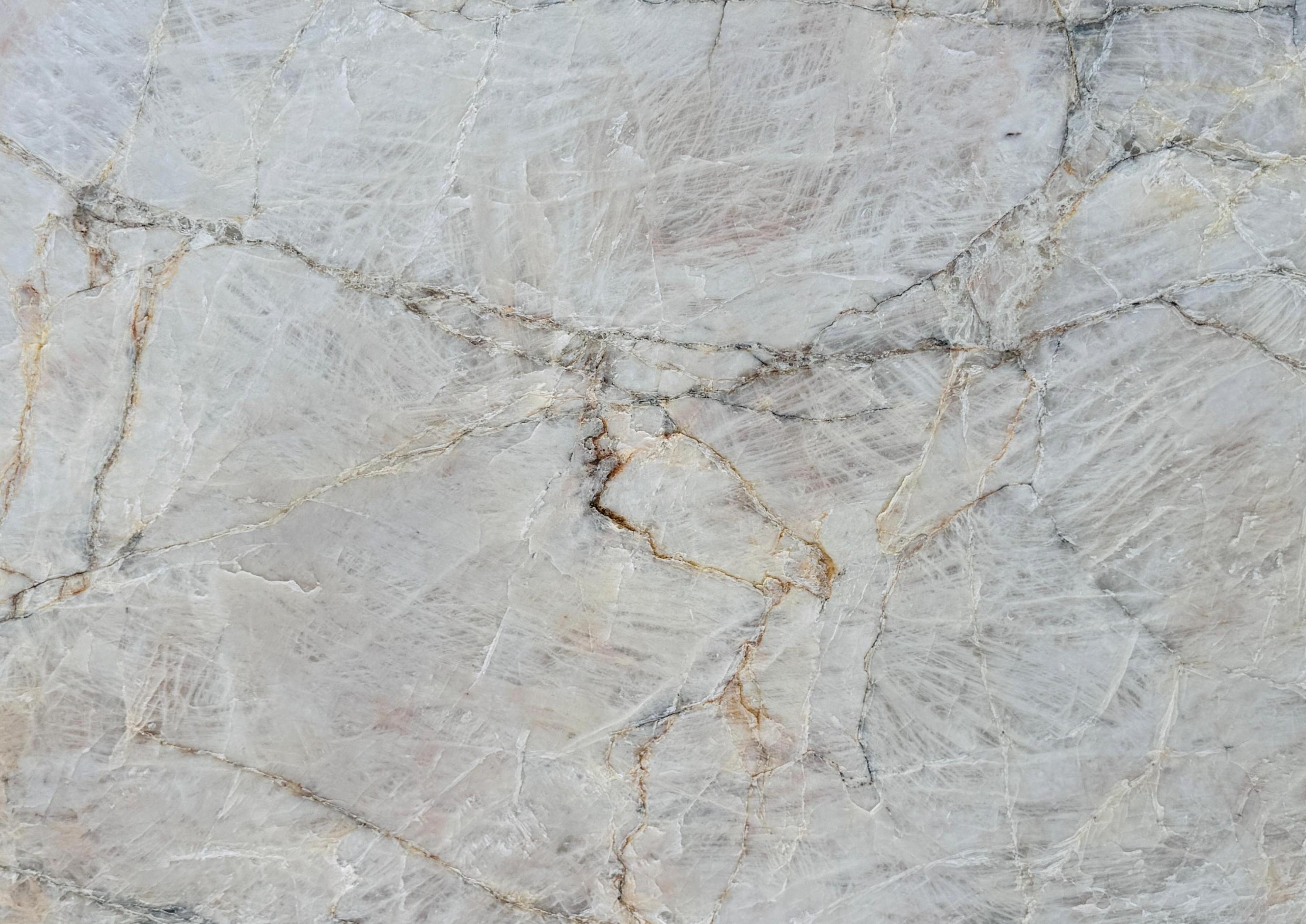 Cristallo Rock Face Leather Quartzite Quartzite