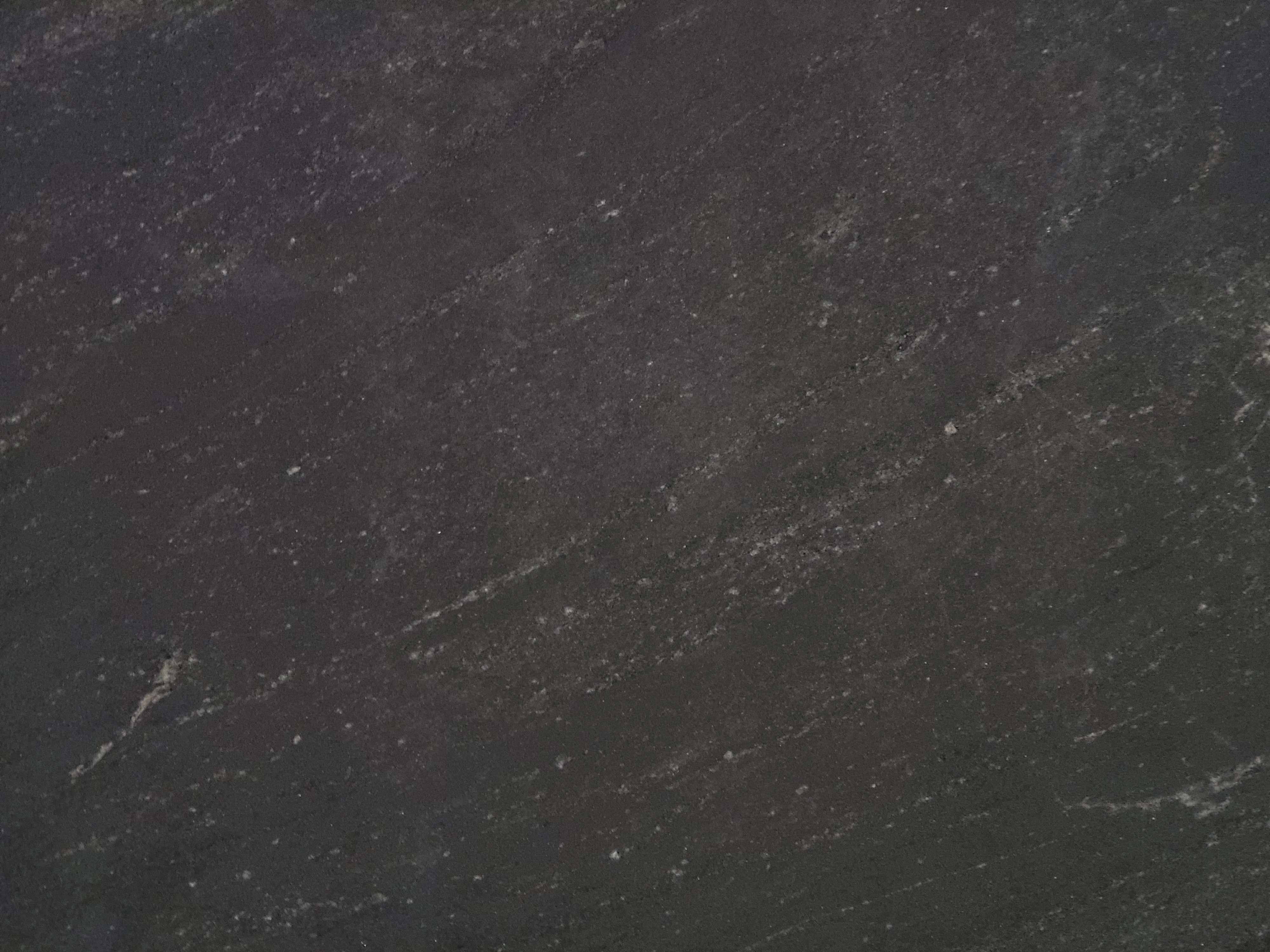 Black Mist Dual (Honed/Leather)