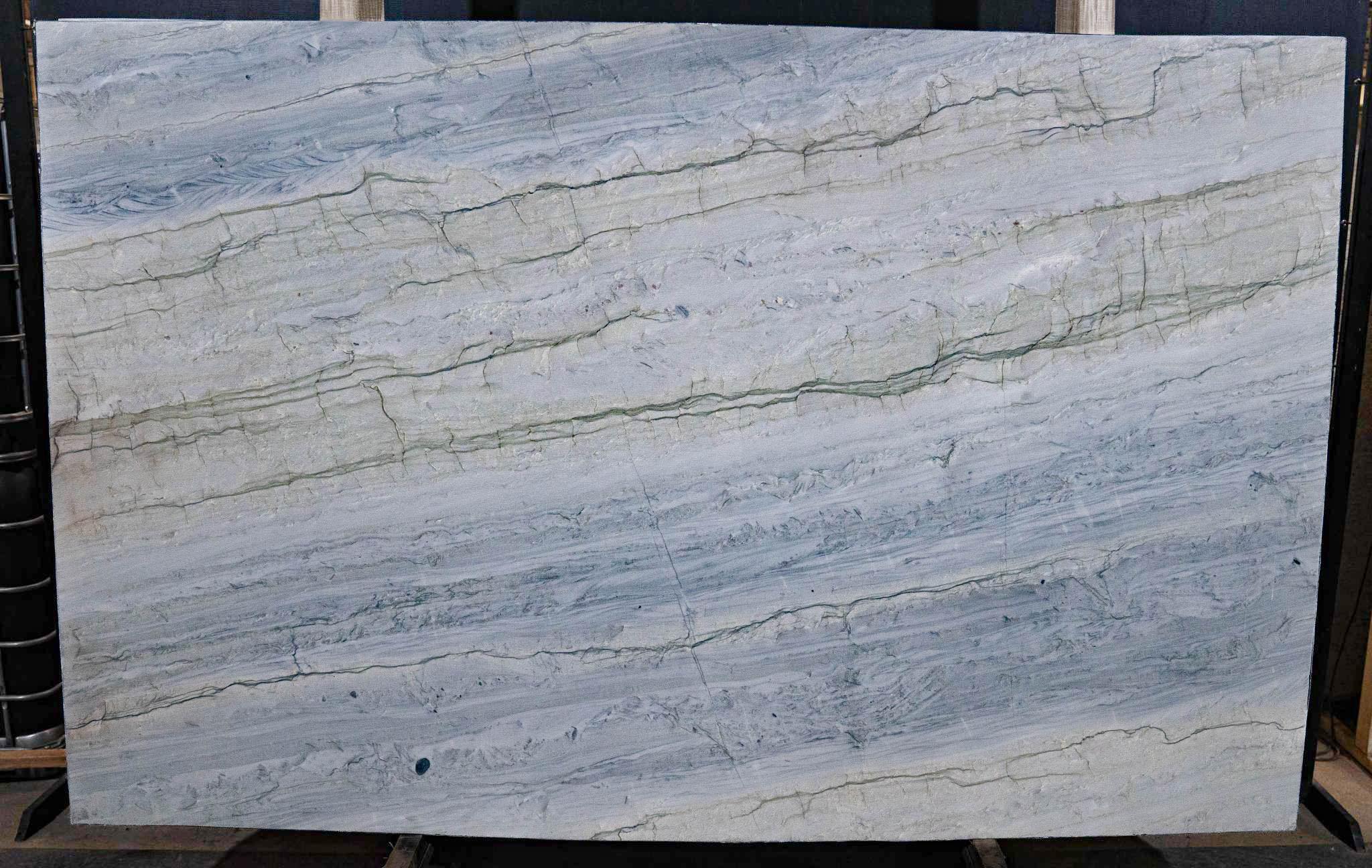 Thumbnail 2 of 2 for Leblon Quartzite