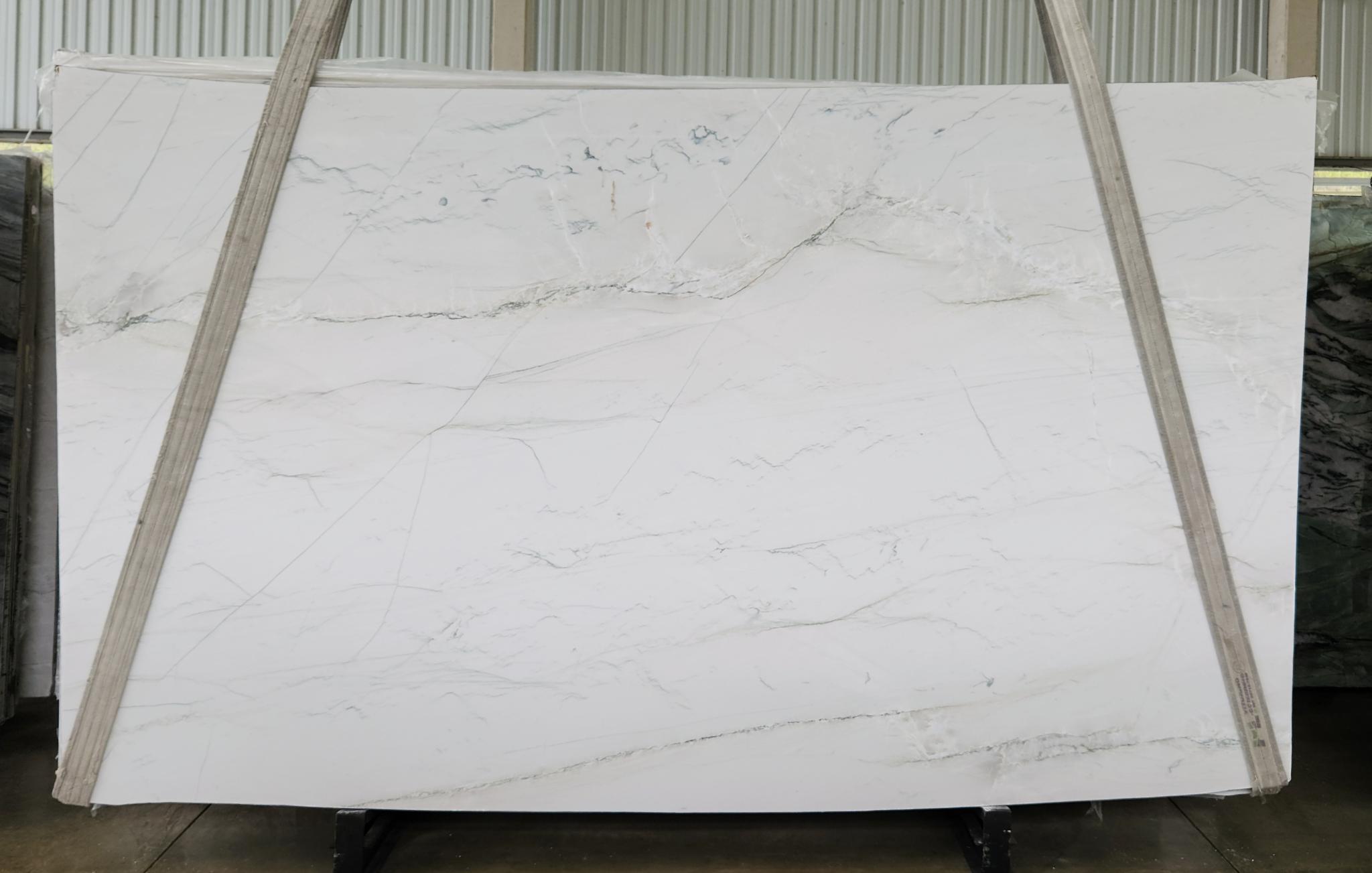 Lote 481 — Mont Blanc Soft Quartzite Leathered