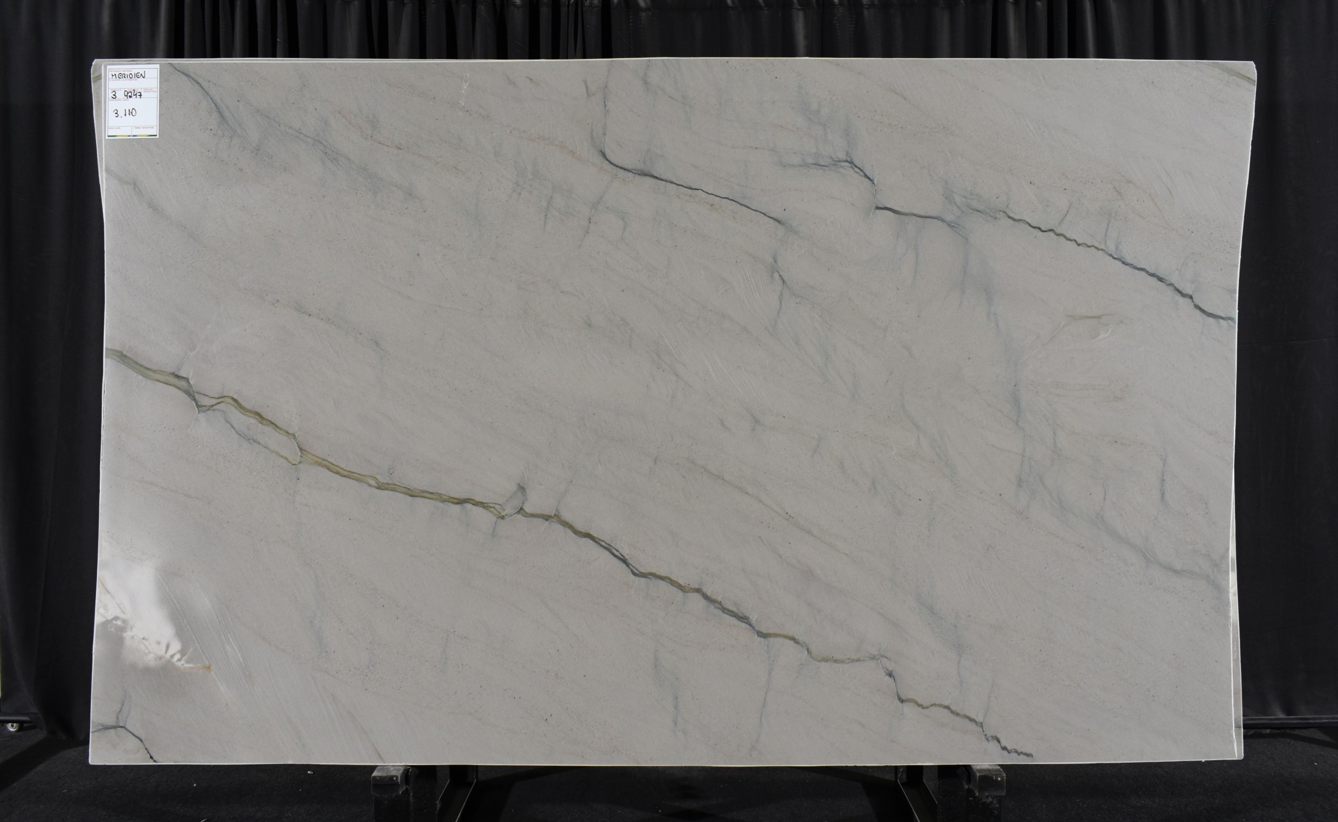 Lote 9247 — Meridien Quartzite