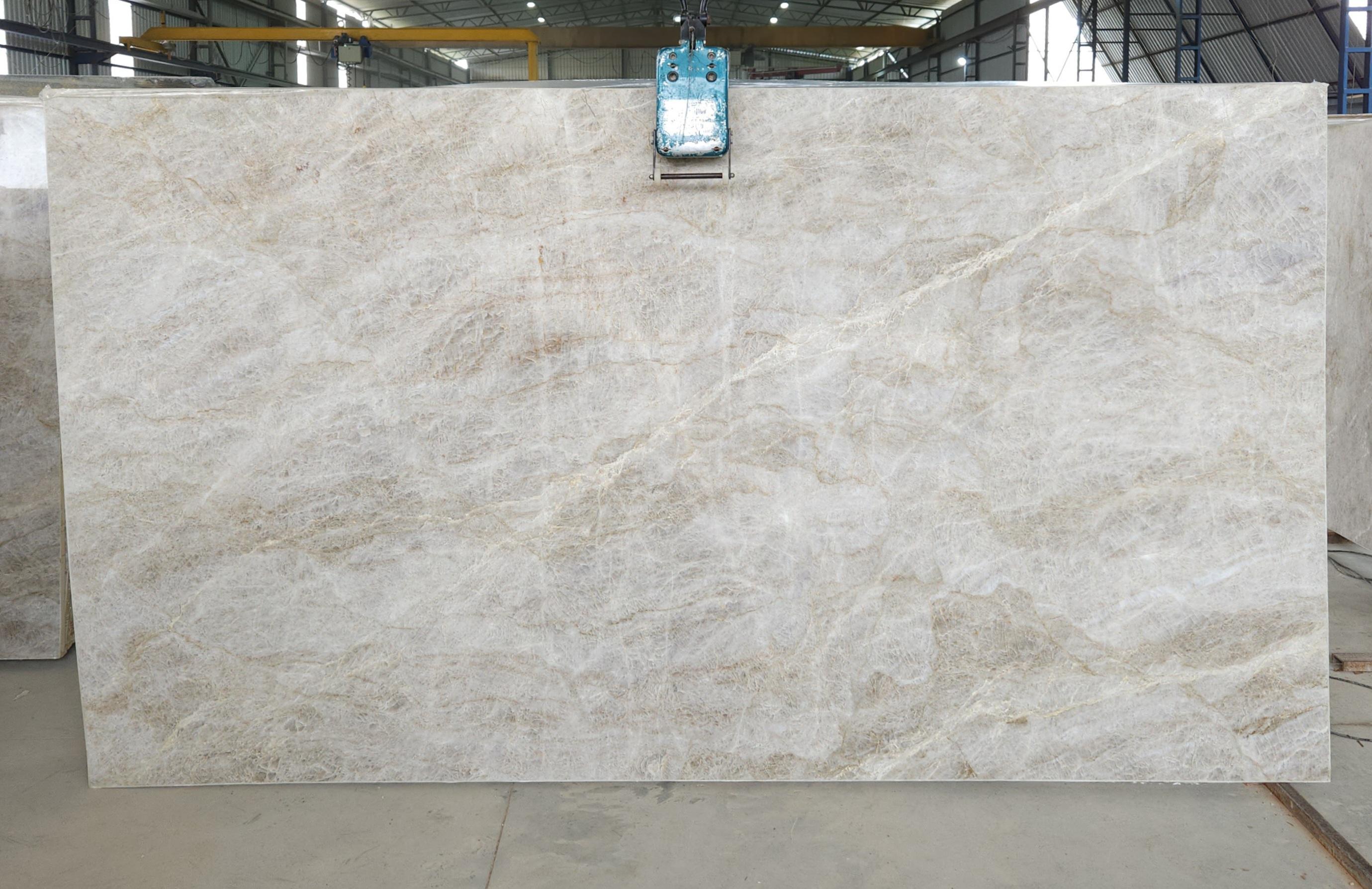 Lote 730 — Taj Mahal Santana Quartzite