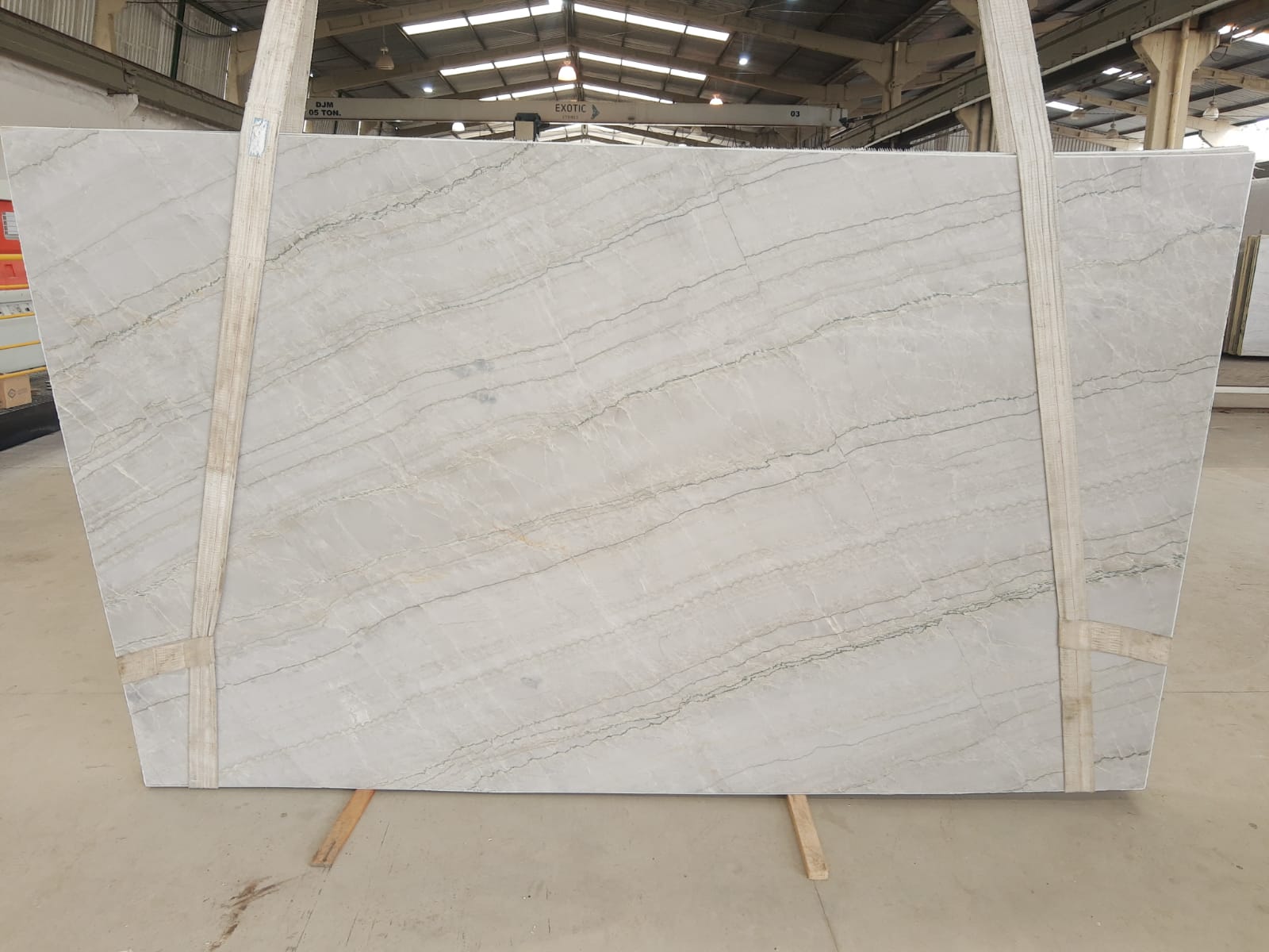Thumbnail 2 of 2 for Perla Vento Quartzite
