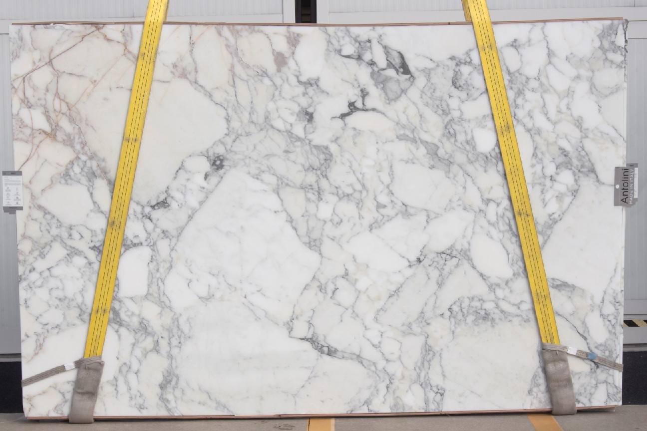 Thumbnail 2 of 2 for 2cm Calacatta Vagli Wow Marble Honed