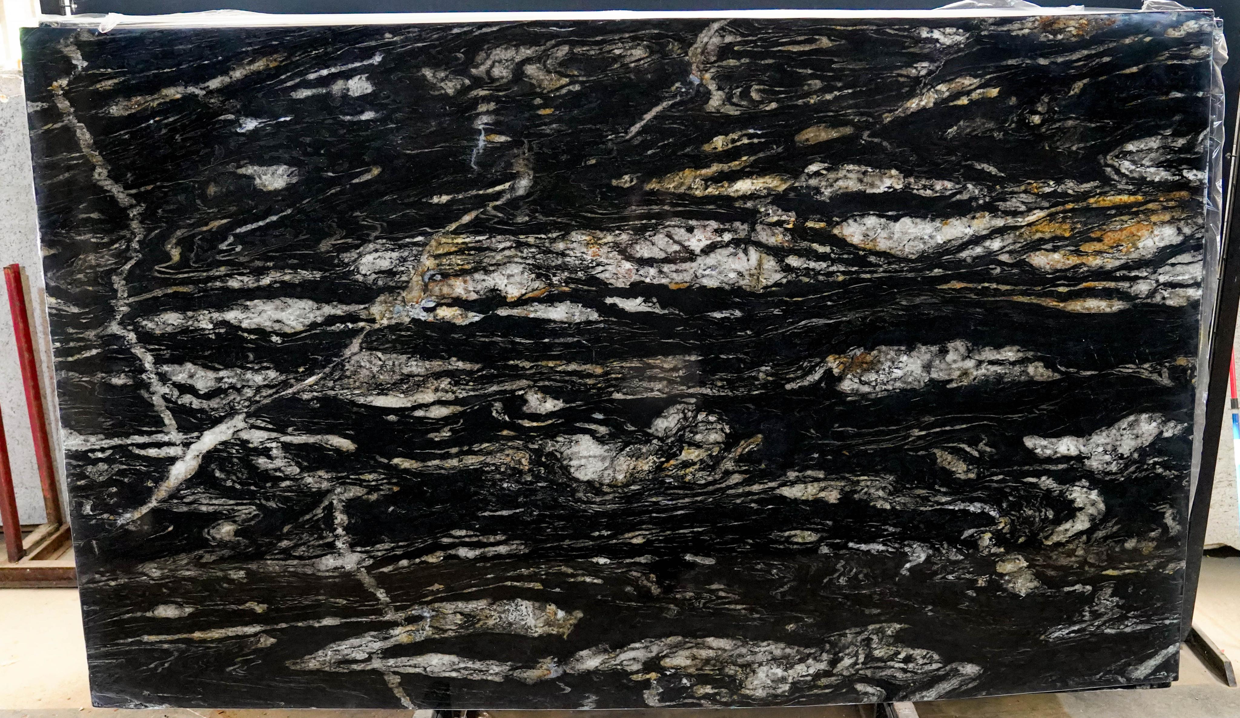 Lot 036174 — Titanium