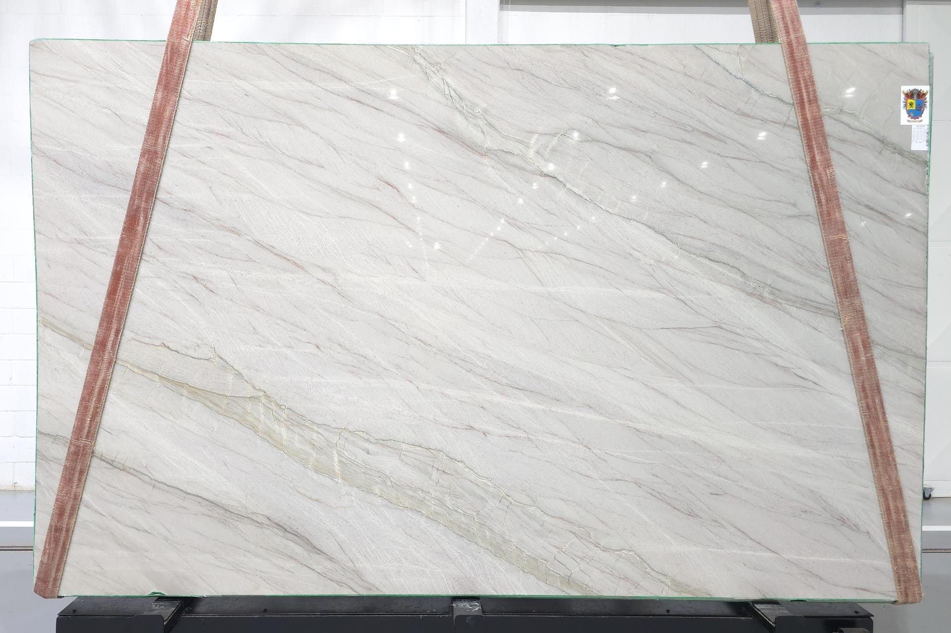 Lot 209022 — White Eve Quartzite
