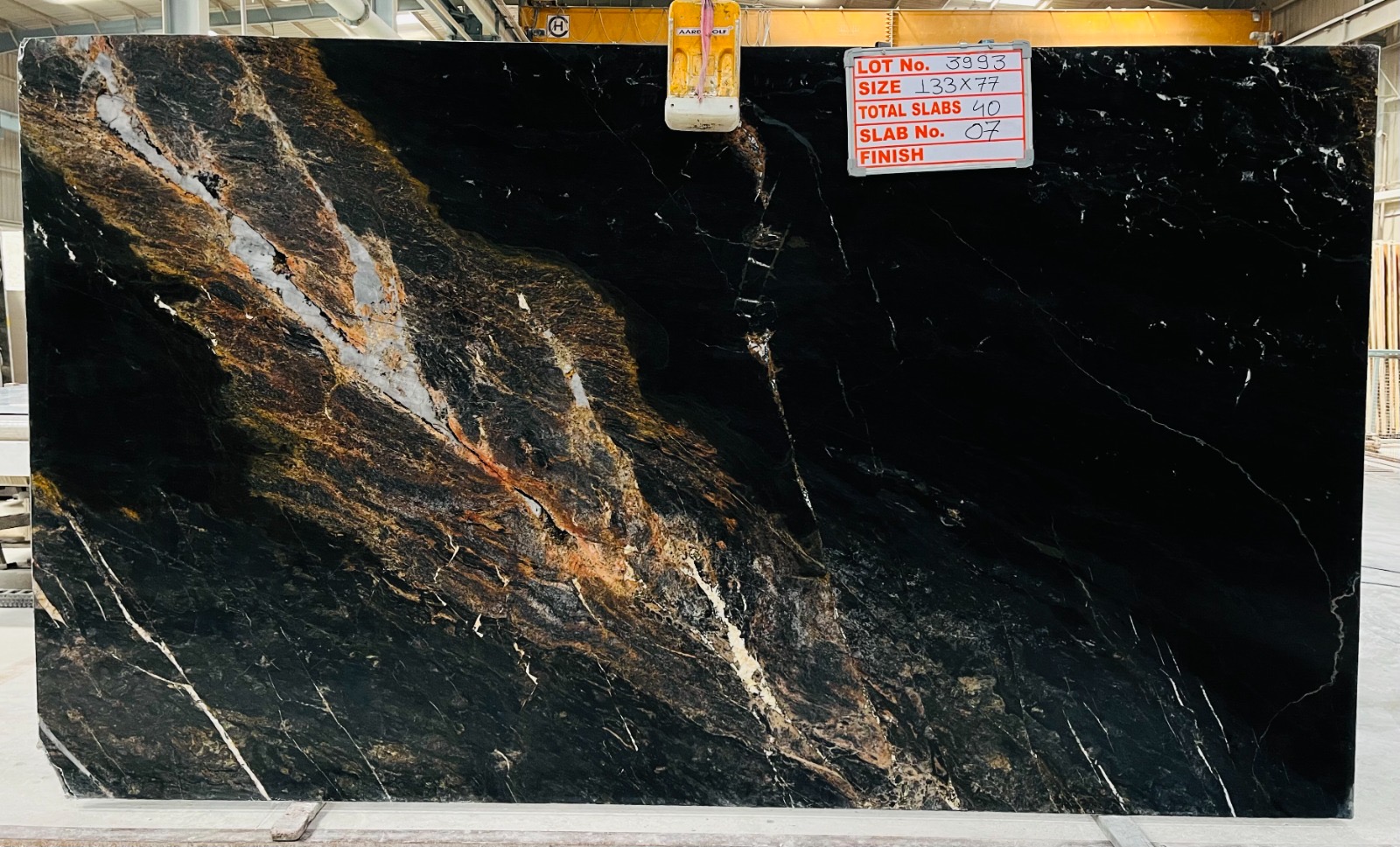 Lot 3993 — Lava Oro