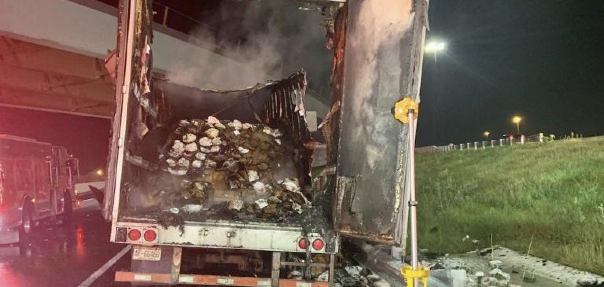 Truck hauling 10,000 frozen turkeys catches fire on Florida highway