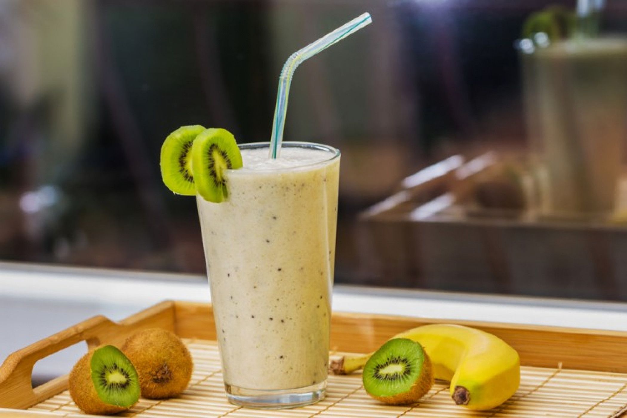 Kiwi and Banana Smoothie