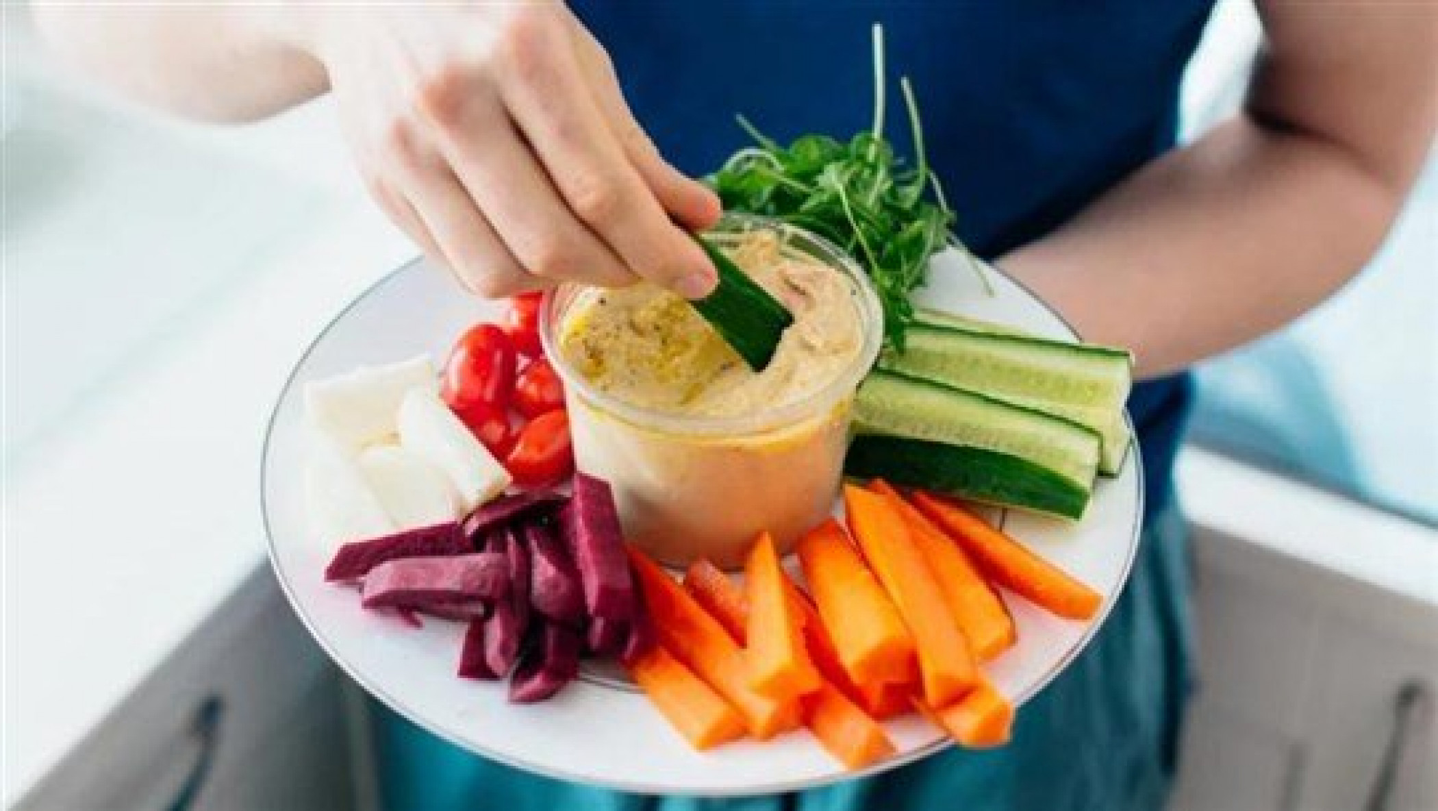 Study Finds This Popular Diet Is Still One Of The Best At Preventing Cognitive Decline