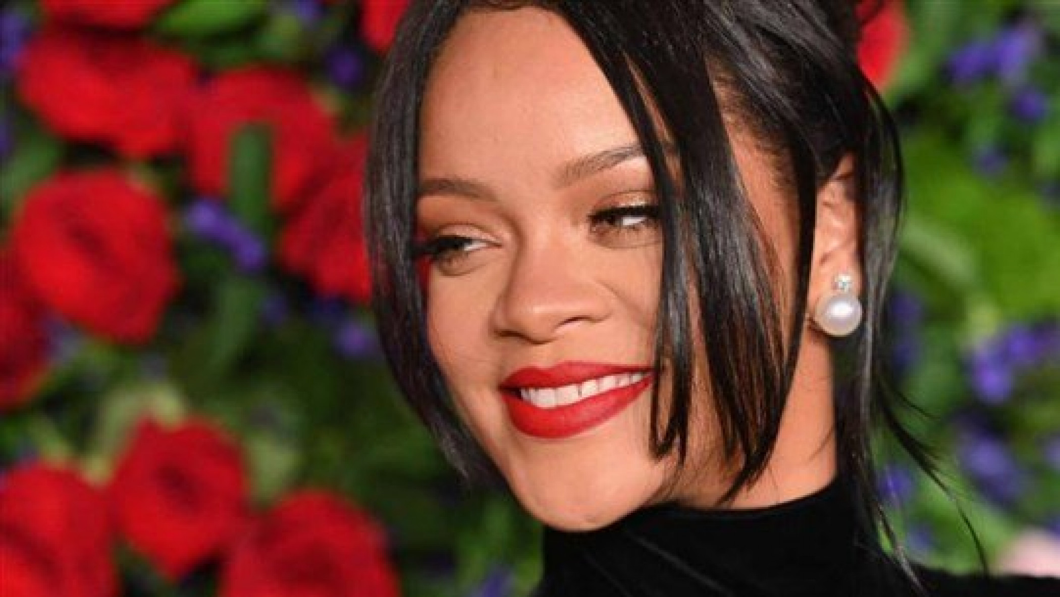 Rihanna to Perform at Super Bowl Halftime Show in Arizona