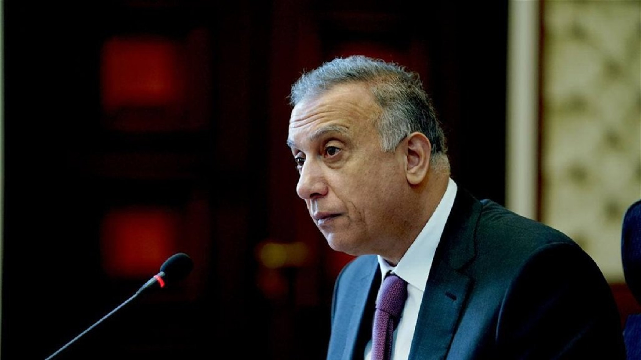 Al-Kazemi sends an invitation to the demonstrators and the security forces