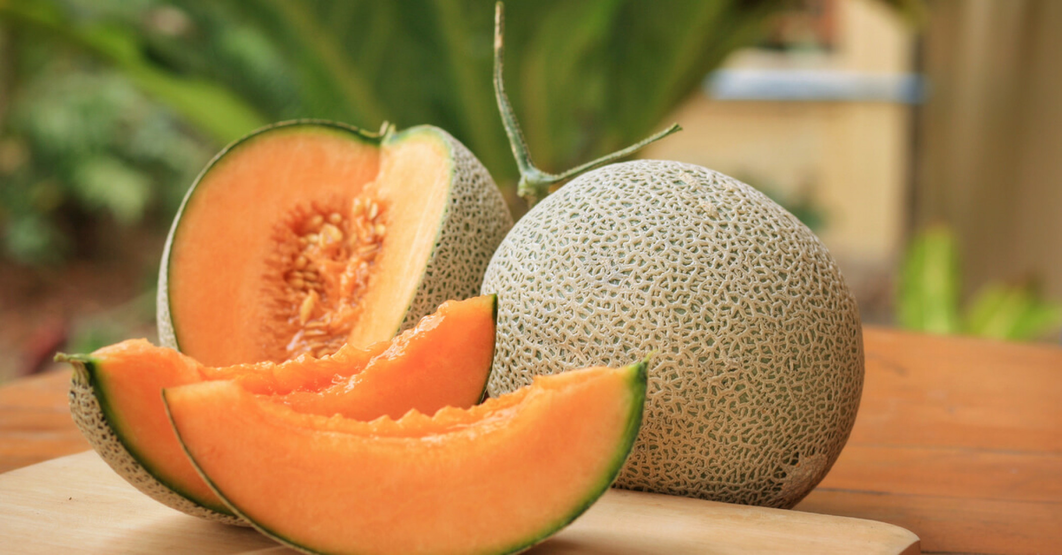 Cantaloupe... Learn about some of its health benefits